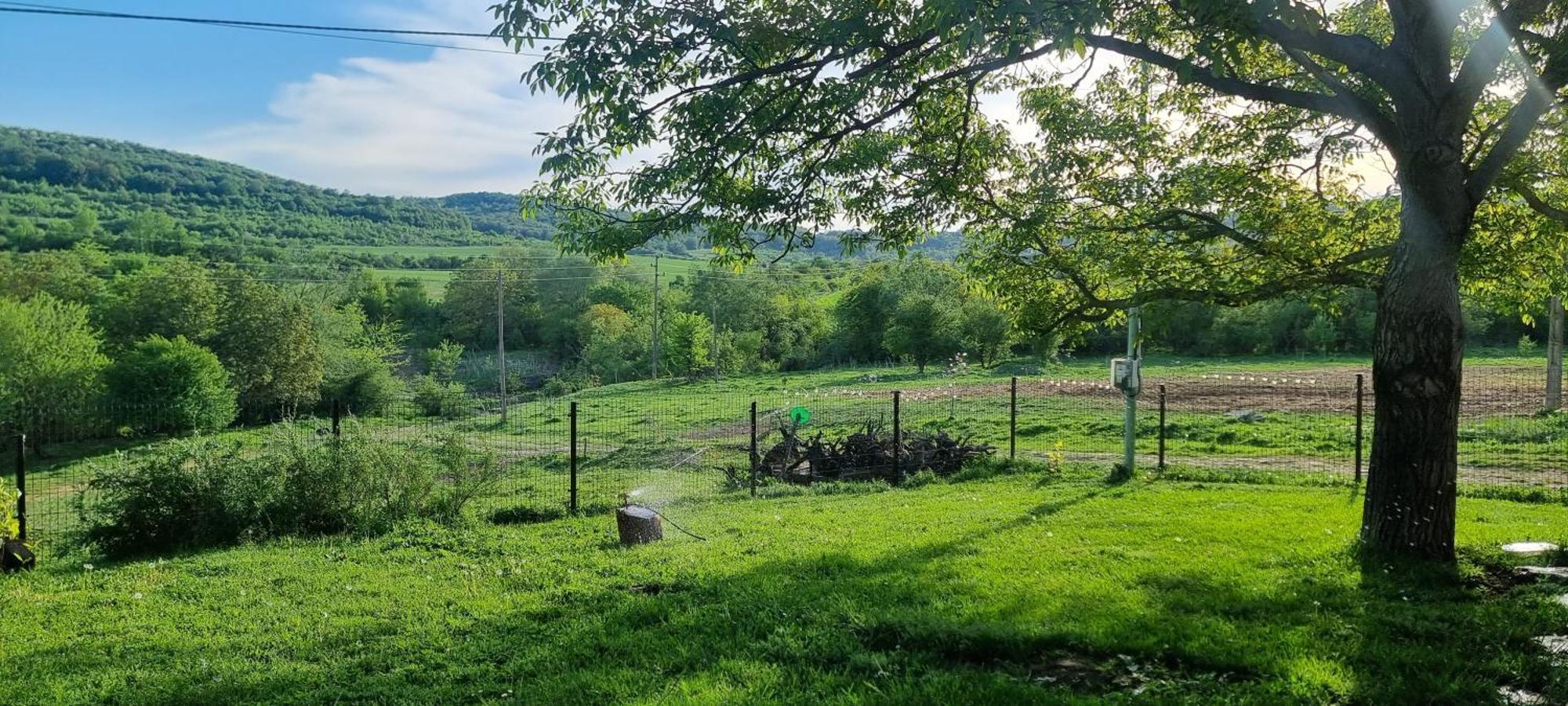 Вила "Намасте" С Панорамна Гледка И Камина На Дърва Lovetsj Buitenkant foto